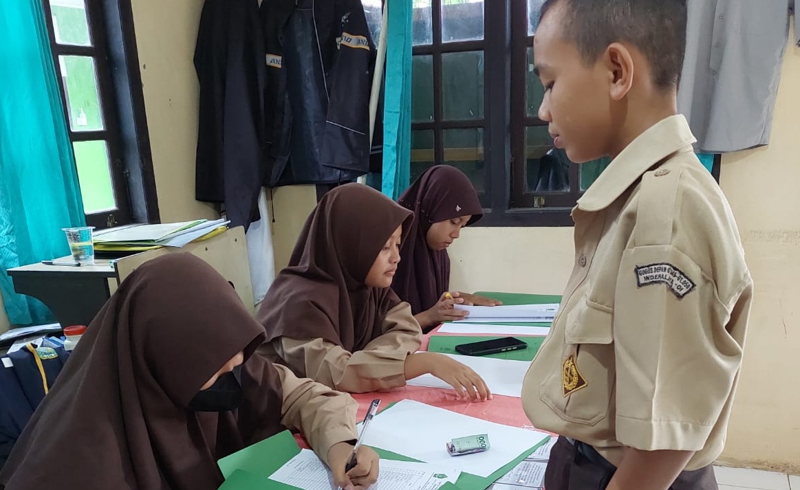 Guna Bantu Mustahik, MTsN 1 OI Adakan Pengumpulan Zakat Fitrah