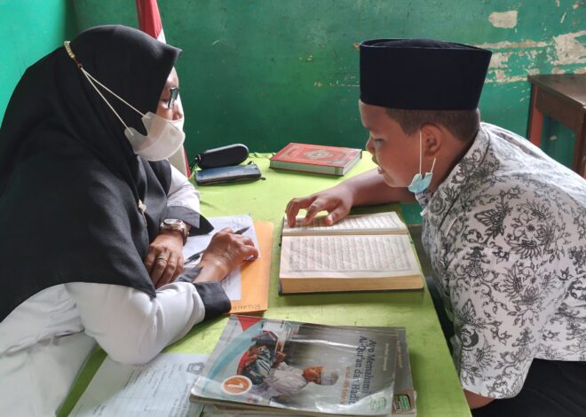 100 Siswa Pendaftar PPDB MTSN 1 OI Ikuti Tes Baca Al Qur’an
