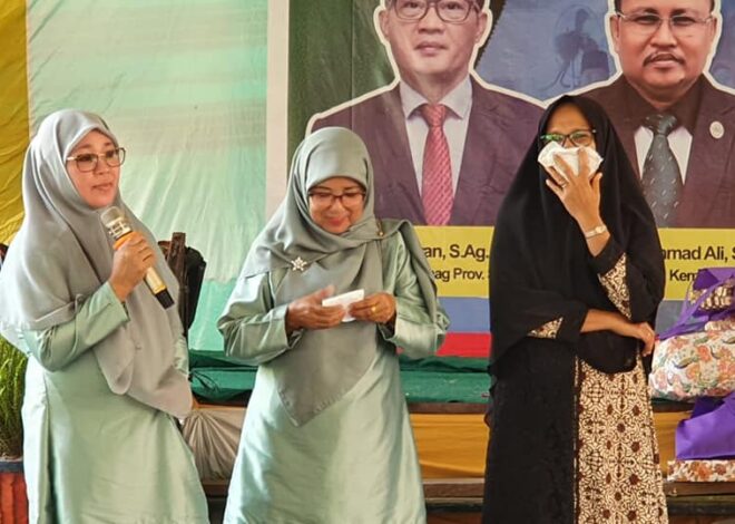 Perpisahan 3 Orang Purnabakti MTsN 1 OI Berlangsung Haru