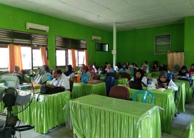 Guru MTsN 1 OI Ikuti Rapat Pembahasan Kegiatan Belajar Mengajar