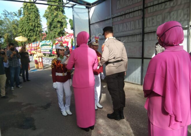 2 Orang Pocil MTsN 1 OI Bertugas Dalam Pisah Sambut Kapolres Ogan Ilir