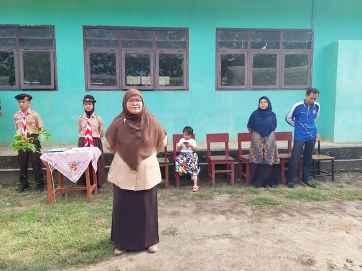 Pramuka MTSN 1 OI Gelar Persami