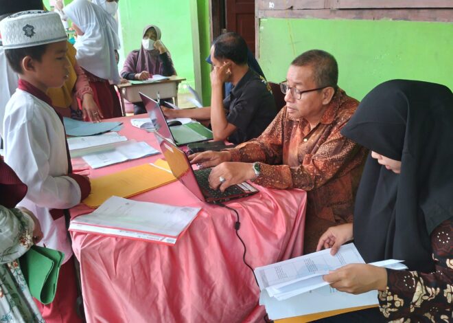 Antusias, Pendaftar PPDB Ikuti Tes Verifikasi Berkas dan BTA