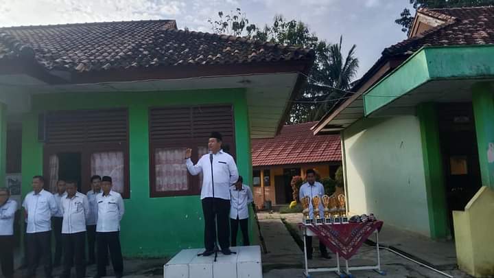 MTsN 1 OI Gelar Apel Peringatan Hardiknas Tahun 2023