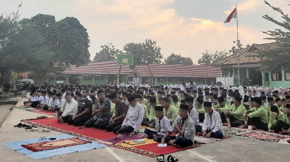 MTsN 1 OI Gelar Pembinaan IMTAQ