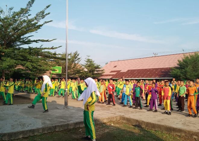Siswa MTSN 1 OI Semangat Ikuti Kegiatan Senam Bersama