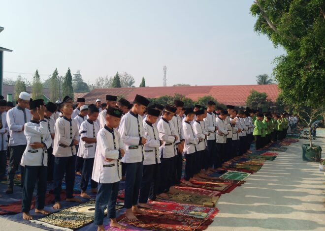 Keluarga Besar MTSN 1 OI Laksanakan Sholat Istisqo’