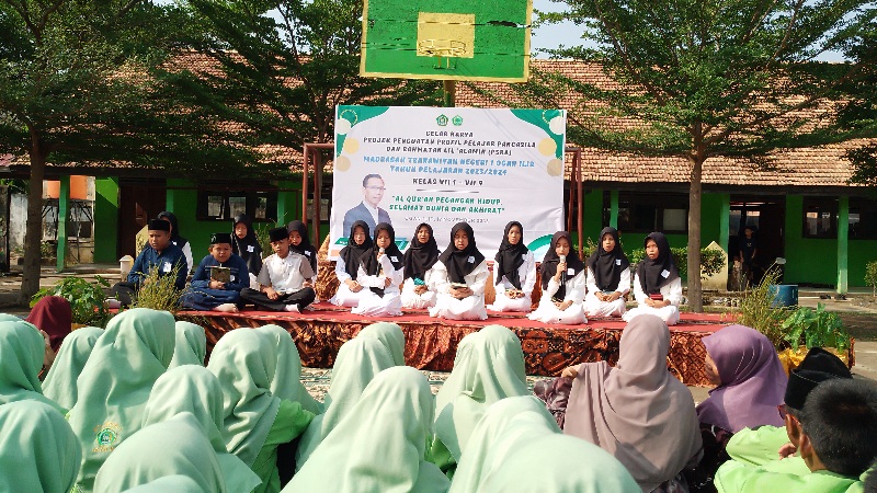 Gelar Karya P5RA MTsN 1 OI Berjalan Sukses