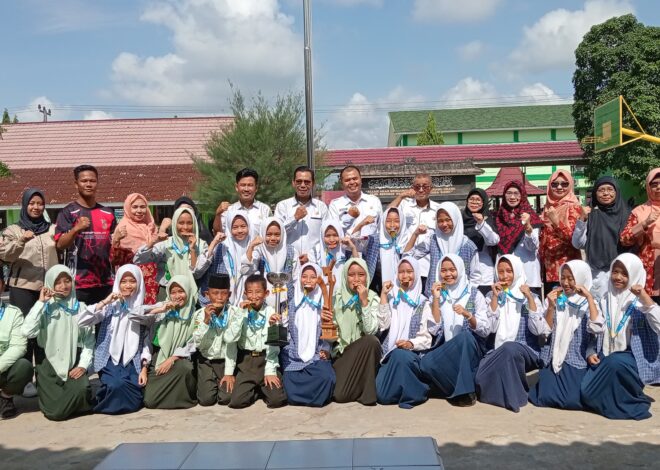 Taekwondo MTsN 1 OI Raih Juara Umum 1 dan Trofi Bergilir dalam Karigamas CUP IX